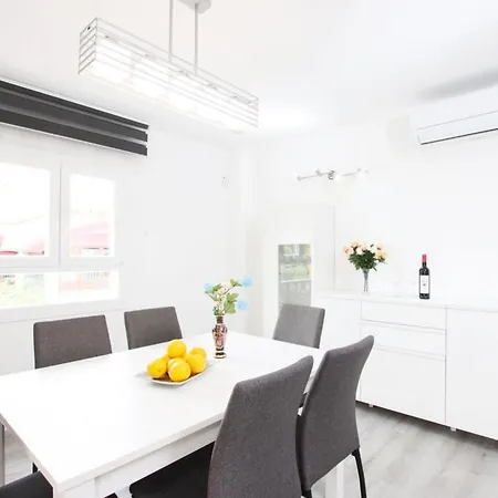 Charming Mallorca 3 Bedrooms Town House Orion *