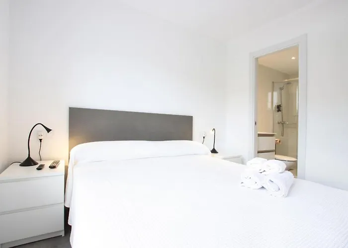 Charming Mallorca 3 Bedrooms Town House Orion * 波连萨港