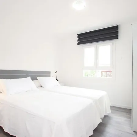 Charming Mallorca 3 Bedrooms Town House Orion 40 Metres From The Sea Great For Families *