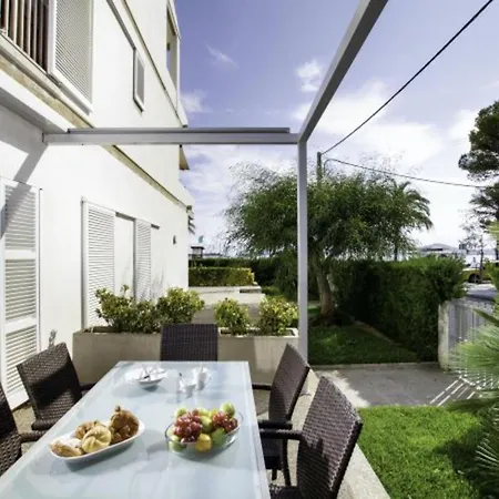 Charming Mallorca 3 Bedrooms Town House Orion 40 Metres From The Sea Great For Families